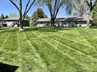 806 9th St NW, Altoona, IA 50009