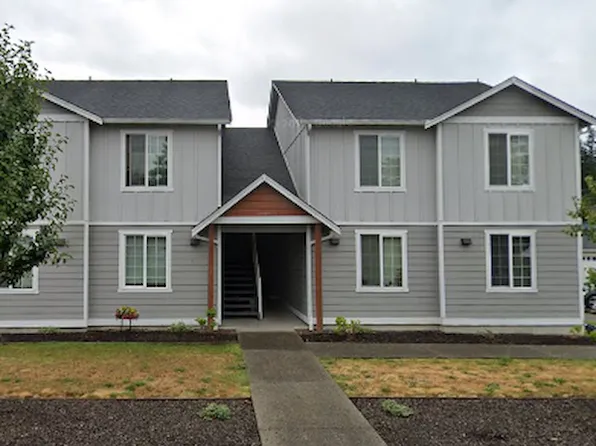 105 Larson St E #B, Eatonville, WA 98328