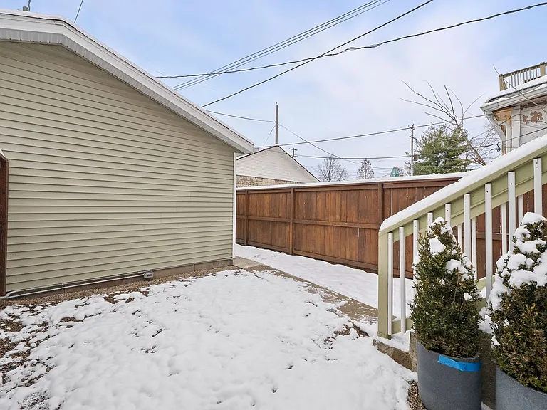 173 S 18th St — Photo 35