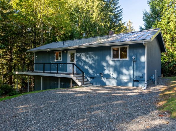 136 Windward Dr
