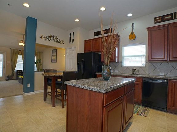 4th image of 18002 Almond Place Ln