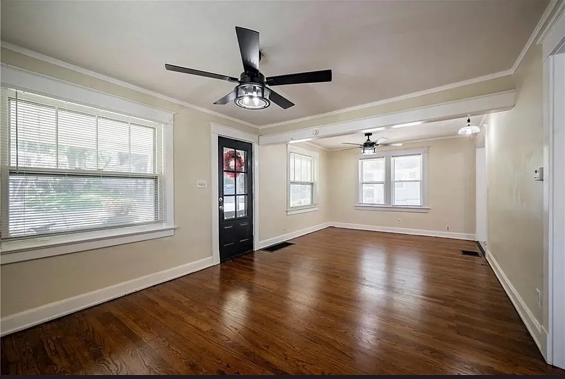 2 bed, 1.5 bath, 736 sqft, $1,400 — Photo 4