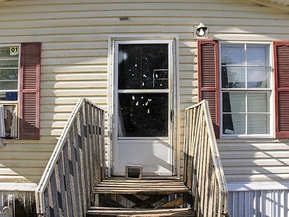 2nd image of 4402 Harper Rd