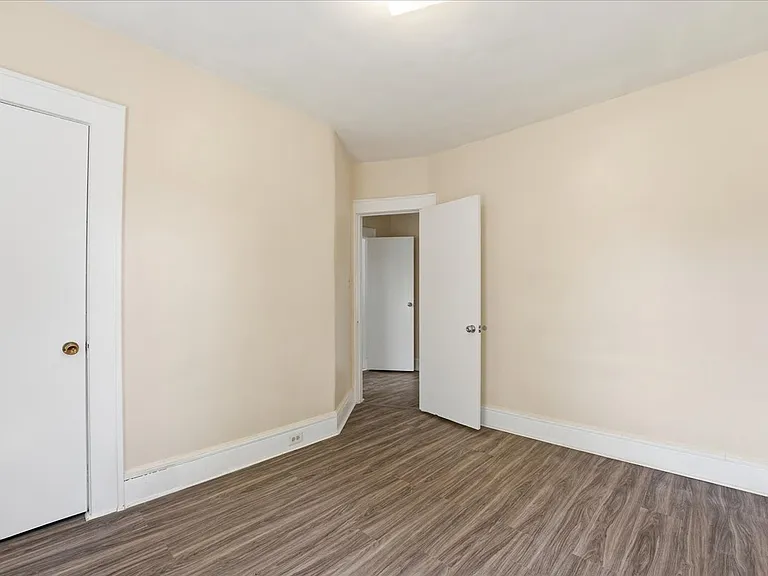 479 Centre St #2 — Photo 15