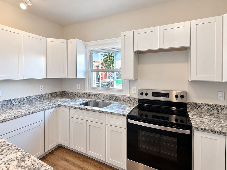 1st image of 381 Broadway #2