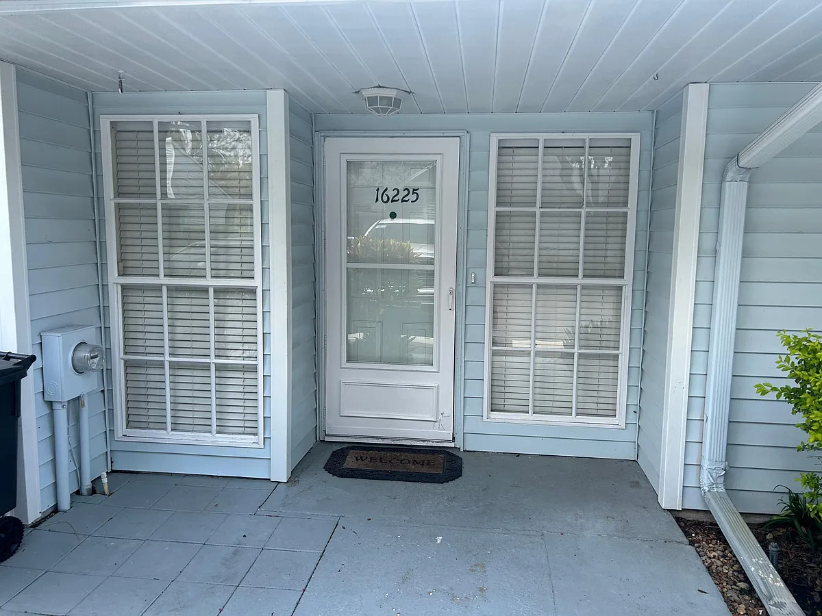 Building Photo - 16225 Rambling Vine Dr W