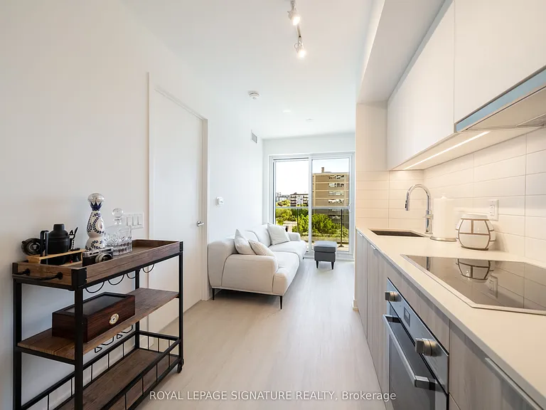 25 Saint Dennis Dr #607 — Photo 3