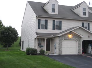 748 Sylvan Rd, Lancaster, PA 17601