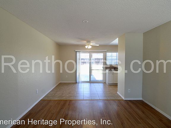 3rd image of 8796 Belfast Cir