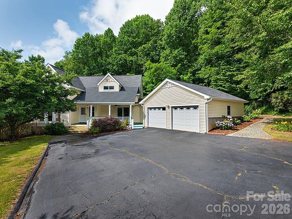 2nd image of 30 Apple Tree Way