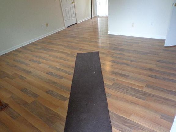 4th image of 339 Eastwood Ave
