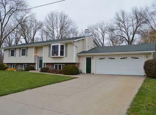 853 2nd Ave W, Andalusia, IL