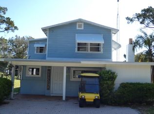 2215 S Hunt Point, Crystal River, FL 34429