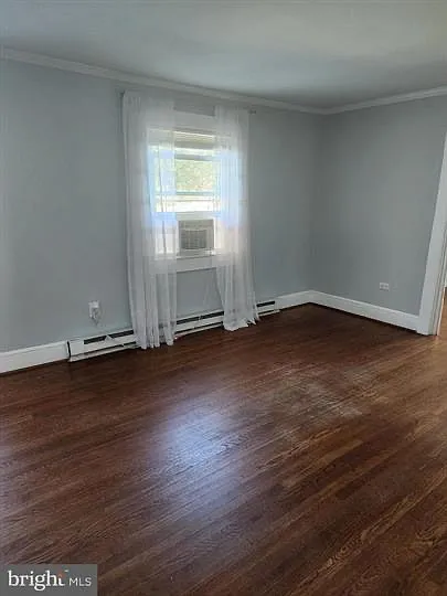 15002 Woolens Ln — Photo 11