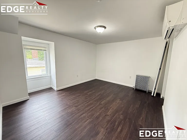 81 Alder St #A — Photo 12
