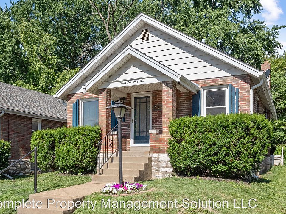 1st image of 2945 Kincaid Ave