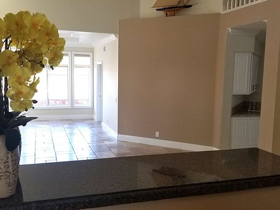 3rd image of 840 Calle Talentia