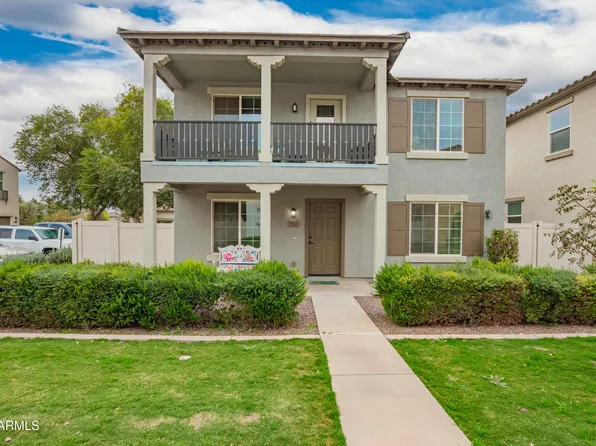 907 S HENRY Lane, Gilbert, AZ 85296