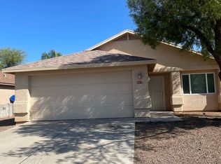 6419 E Wolfhead Dr, Tucson, AZ 85730