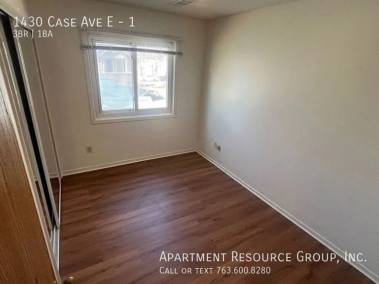 1430 Case Ave E #1 — Photo 13