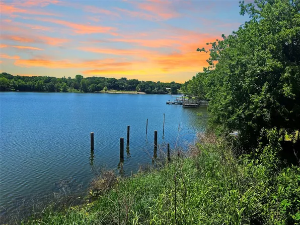 409 Longhorn Trl, Weatherford, TX 76087