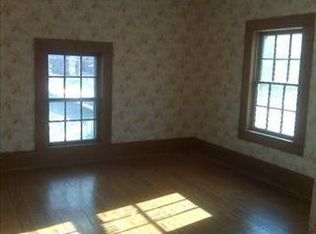 365 Centreville St, Constantine, MI 49042