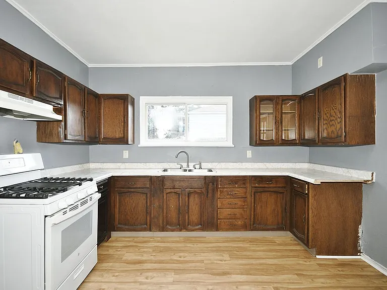 1912 Pallas St — Photo 14