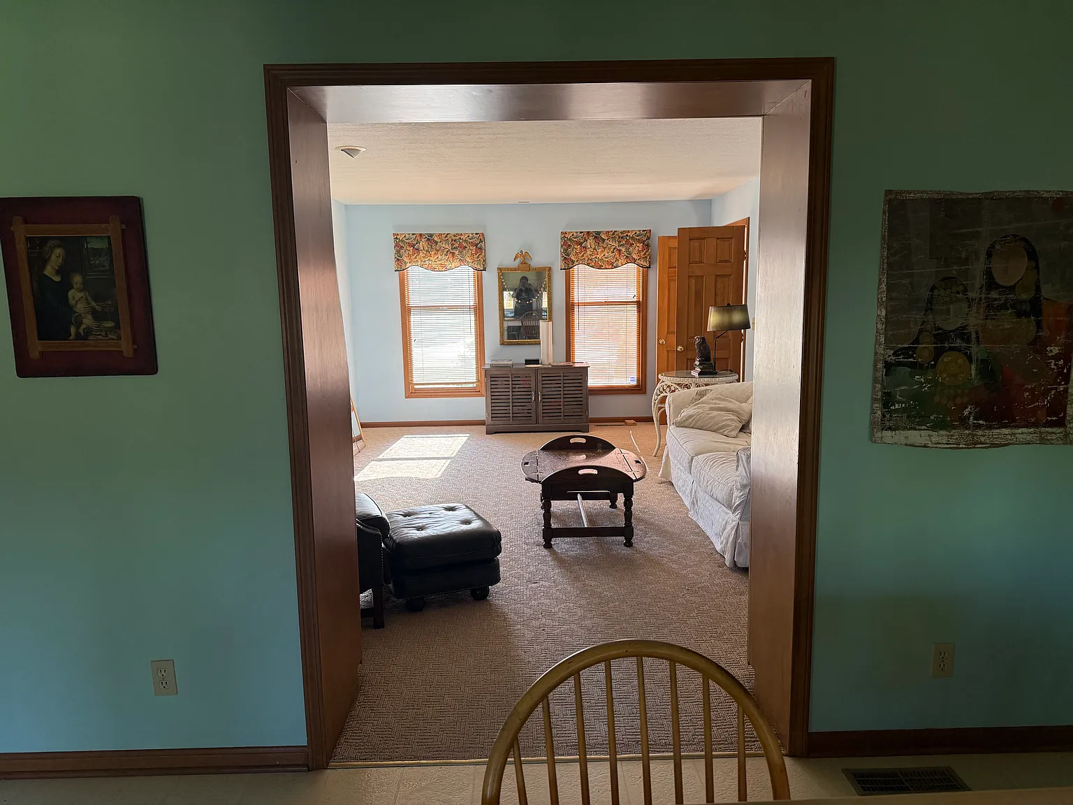Cambridge Cir, Avon Lake — Photo 2