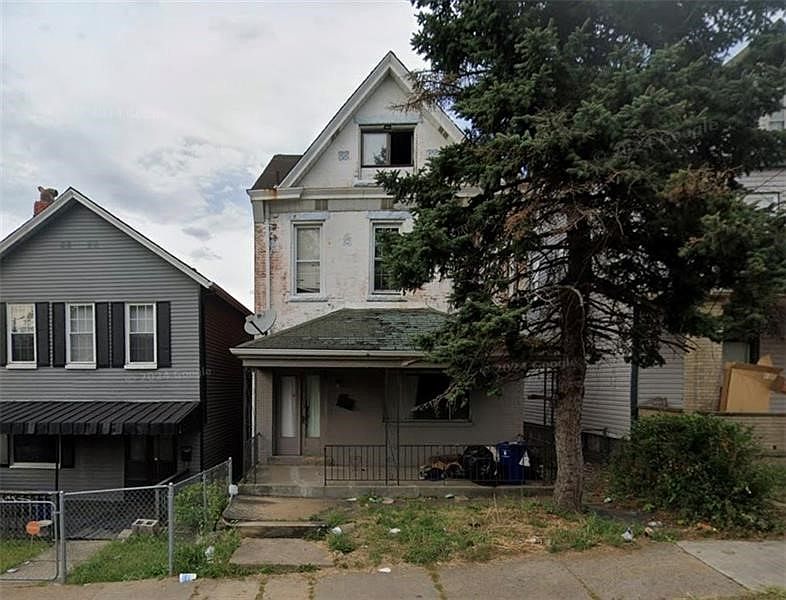 1st image of 115 Bausman St