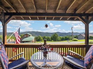 955 Livingston Boat Dock Rd, Allons, TN 38541
