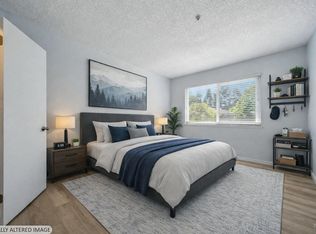 1890 Dorado Court, Santa Rosa, CA 95403