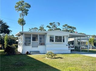822 Holly Berry Ct, North Fort Myers, FL 33917
