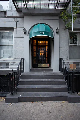 Sold by The Bamberger Group | media 10