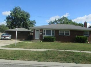 23703 Linne St, Clinton Township, MI 48035