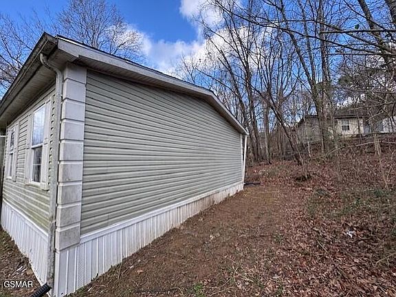 4th image of 839 Bates Gibson Rd