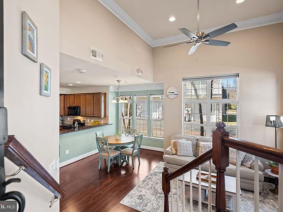 3rd image of 13526 Waterford Hills Blvd