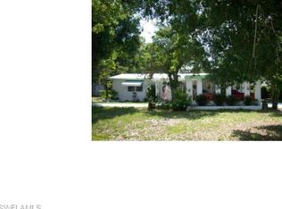 1224 Gramac Dr, North Fort Myers, FL 33917