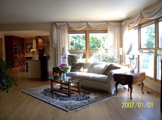 893 Honest Pleasure Dr, Naperville, IL
