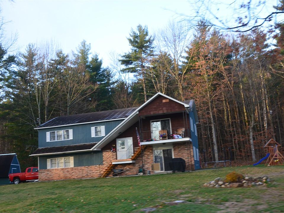 1st image of 150 Pine Springs Dr