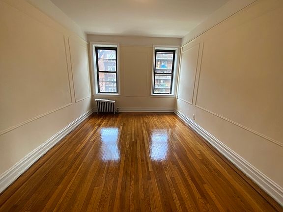 5th image of 42-37 Union St #2B1