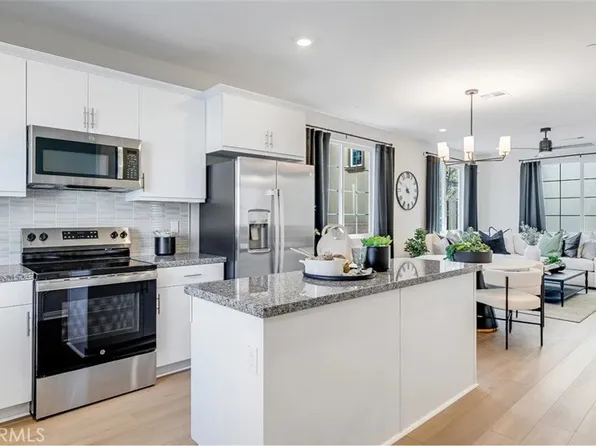 1223 Yeager Ave, Rialto, CA 92376