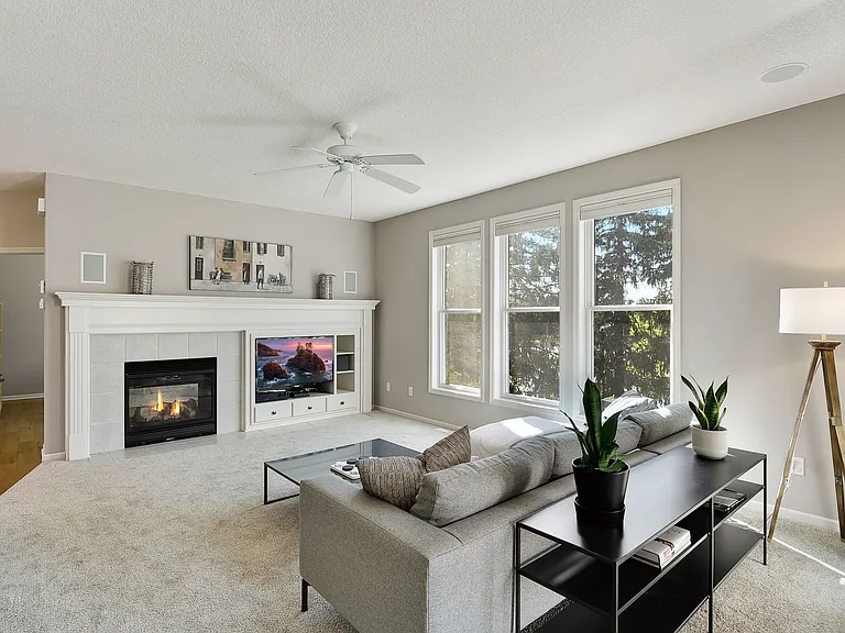 1579 Stoneridge Cir — Photo 14