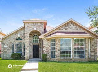 1531 Summers Dr, Cedar Hill, TX 75104
