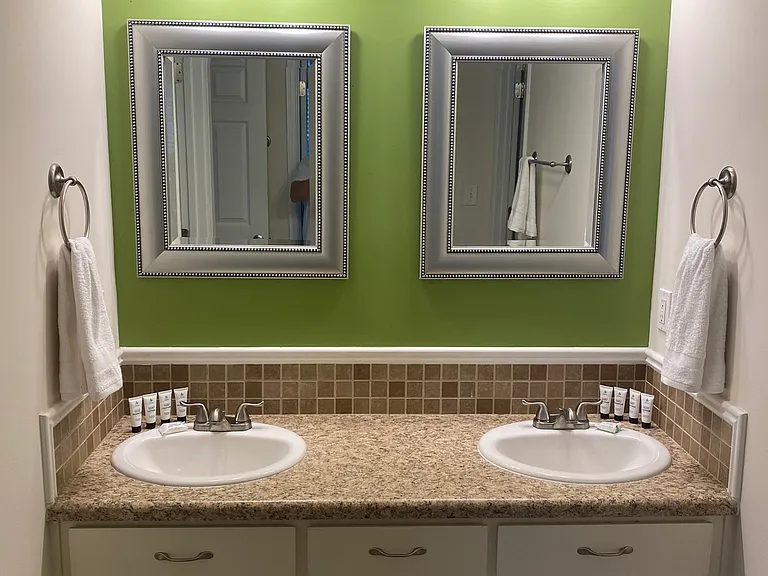 155 Anderson Hwy #411 — Photo 11