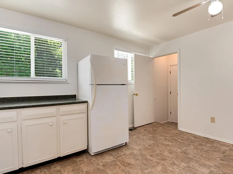 16176 E Bates Dr — Photo 14