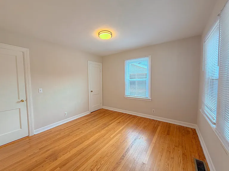 634 McElwain Ct — Photo 3