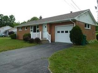 2833 Ivanhoe Rd, Sharpsville, PA 16150