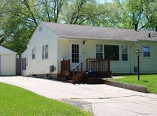 1827 Sager Ave, Waterloo, IA 50701