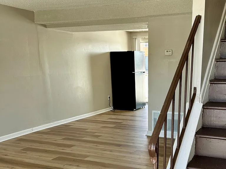 Hidden Village TownHomes — Photo 8