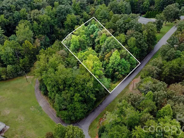 111 Camelot St #43, Connelly Springs, NC 28612